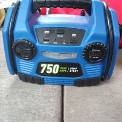 750 Peak Amps Jump Starter