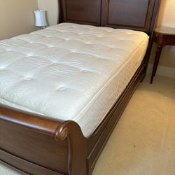 Queen sleigh Bed Frame (no Mattress) 