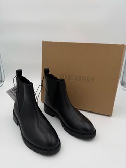 Steve Madden Black Chelsea Boots