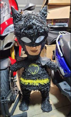 Batman Piñata