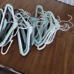 Baby Hangers 27 Hangers 