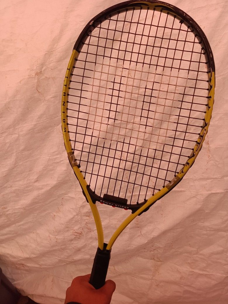 Wilson Power Bridge Tennis Racket