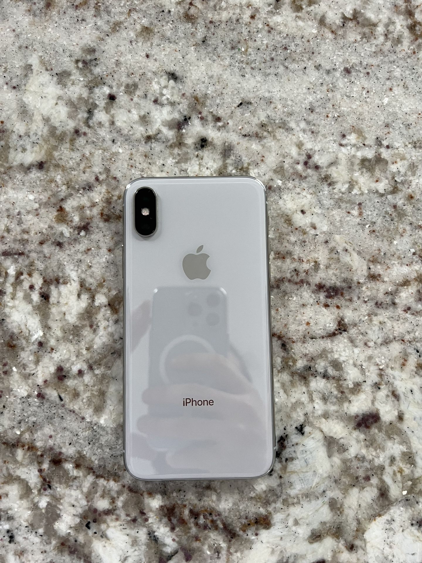 iPhone X