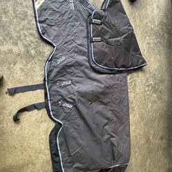 Weatherbeeta 81” With Hood 