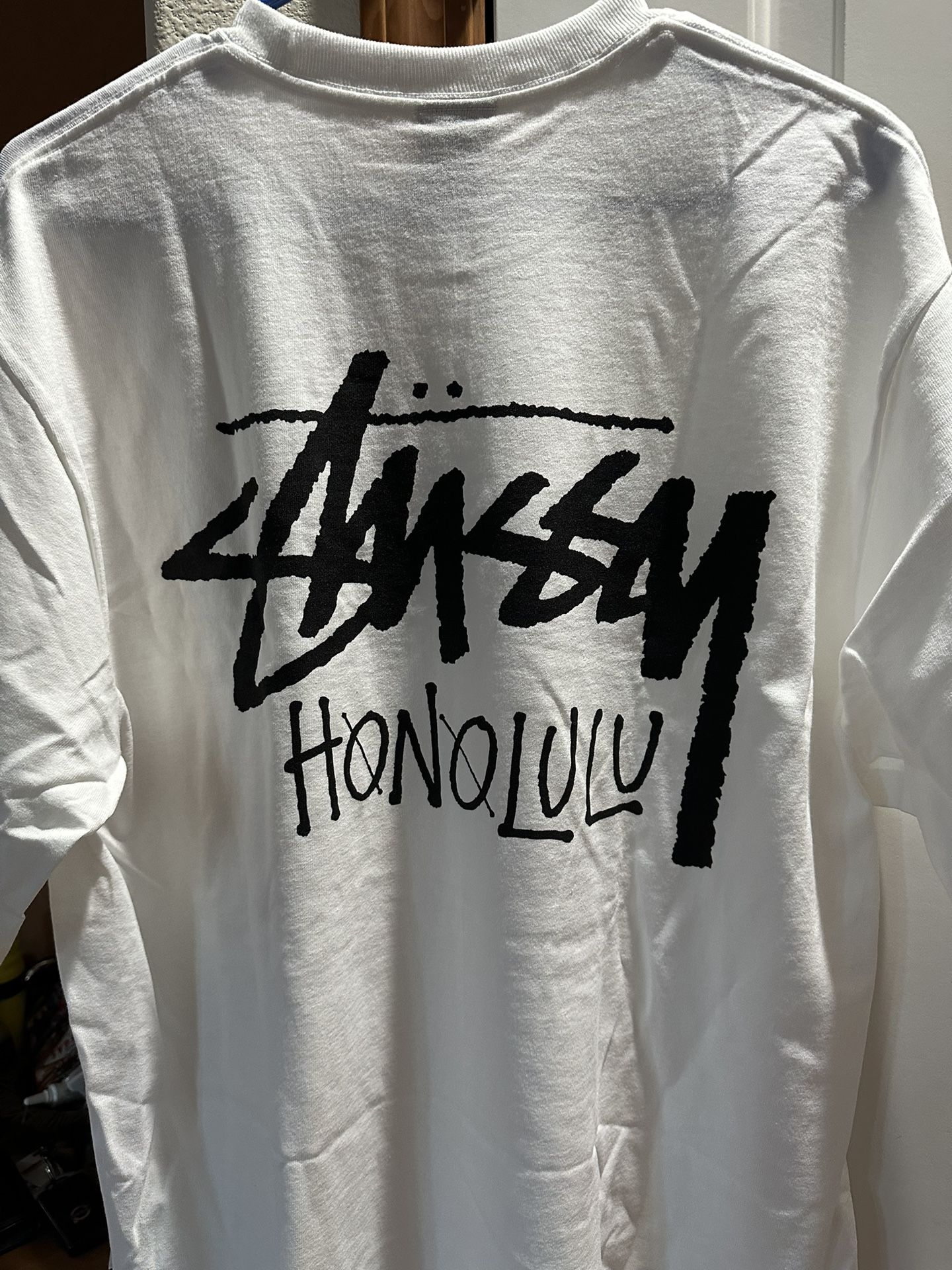 STUSSY STOCK HONOLULU TEE M ホワイト Stussy Honolulu Chapter Tee - White – Grails SF