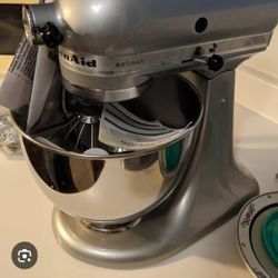 Kitchen Aid Mixer