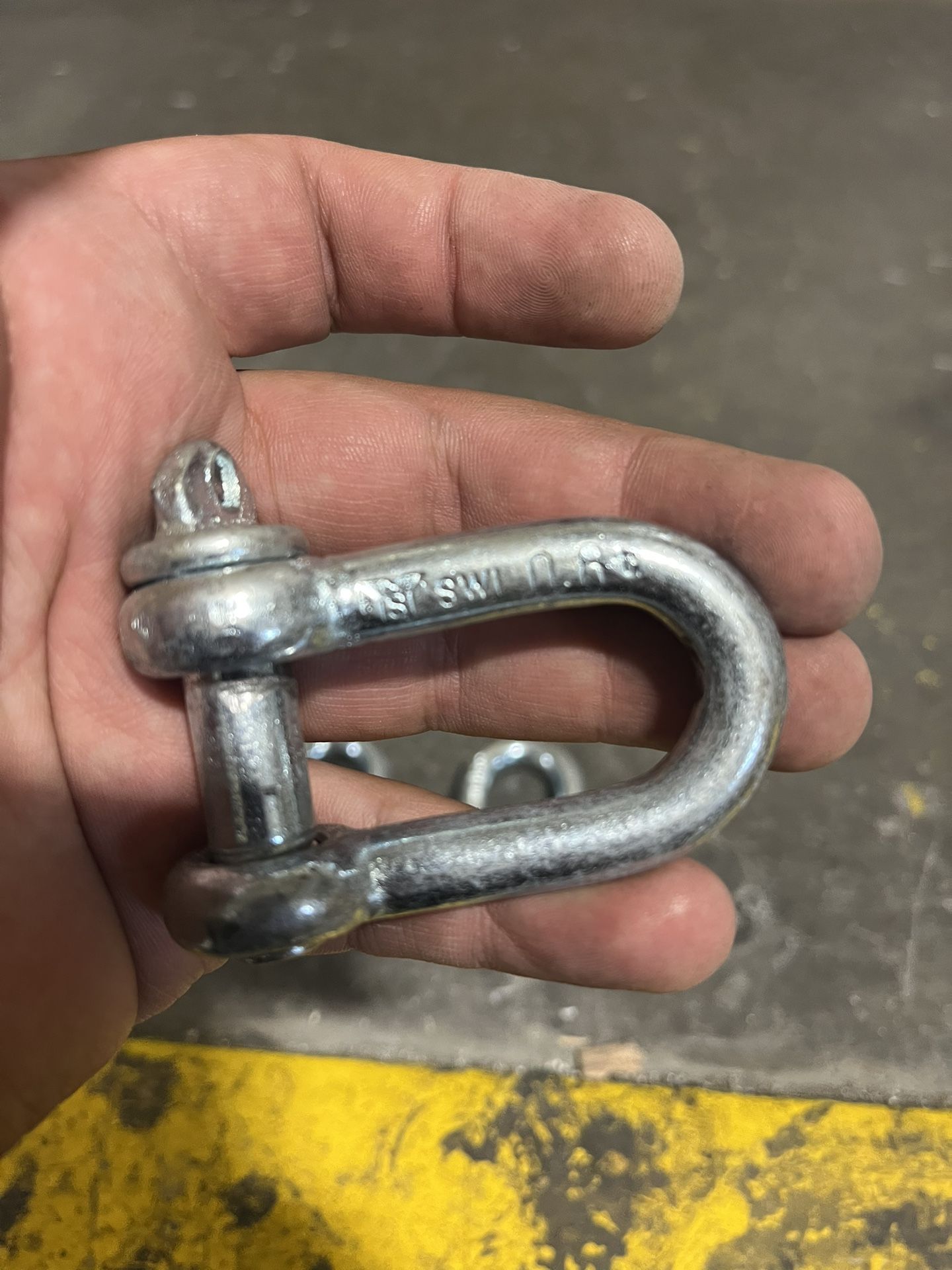 Anchor Shackles M14