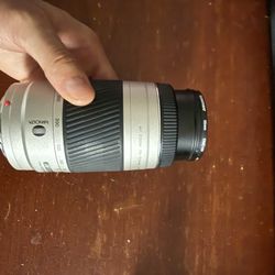 Minolta Af Zoom 75-300mm F/4.5-5.6 Zoom Lens 