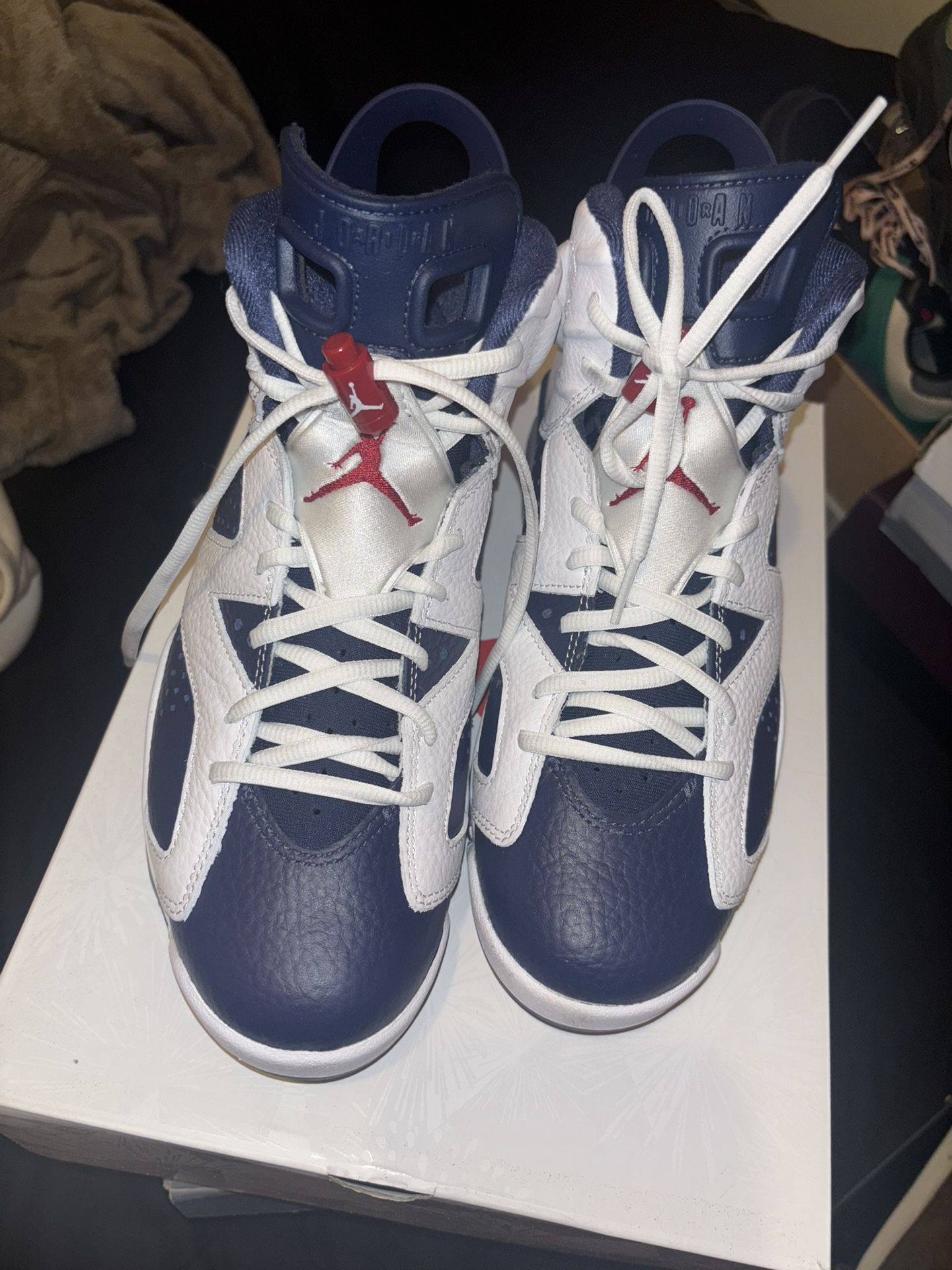 Air Jordan 6 Retro 'Olympic' 2024