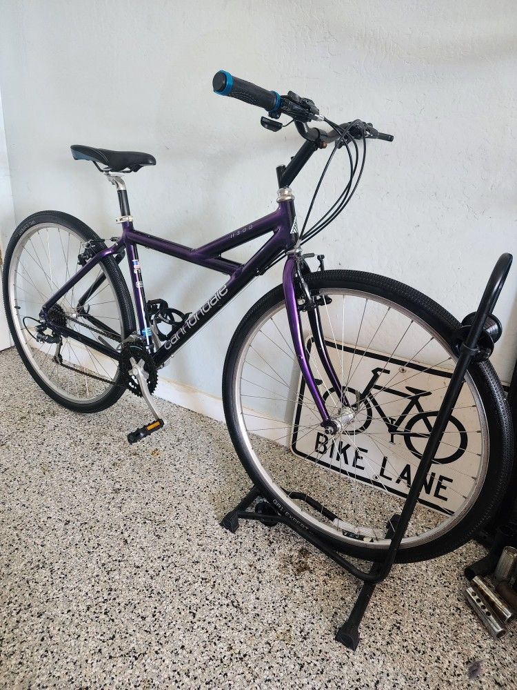 🔥🚲🔥Cannondale H300 – 16in – 700c Wheel – Purple🔥🚲🔥