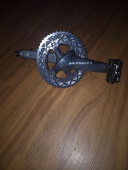 Shimano Ultegra FC-R8000 Crankset, paired with an Absolute Black Oval 53/39T chainring,