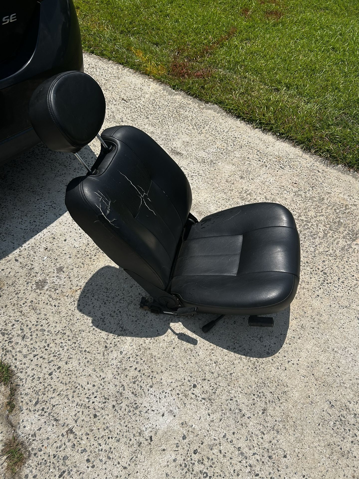 Jazzy Elite ES Powered Wheelchair “ Seat With Headrest “