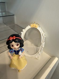 Miniso Snow White Toy