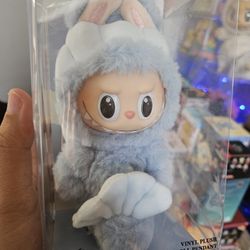 Labubu Hide And Seek