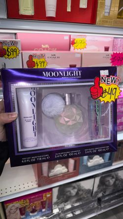 Moonlight by Ariana grande gift set 3pcs EDP spray 100ml