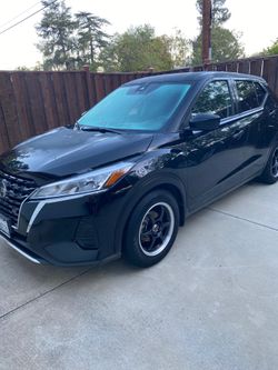 2021 Nissan Kicks