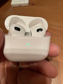AirPods 3