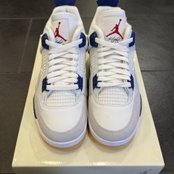 Brand new Jordan 4 x SB Navy size 7 men’s 