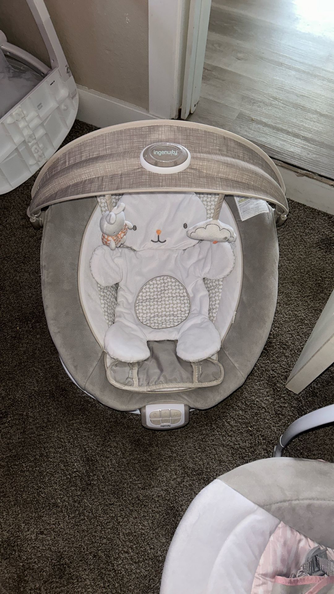 Vibrating Bouncer