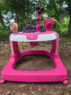 Andador de niña en exelente condiciones en Dallas oak cliff