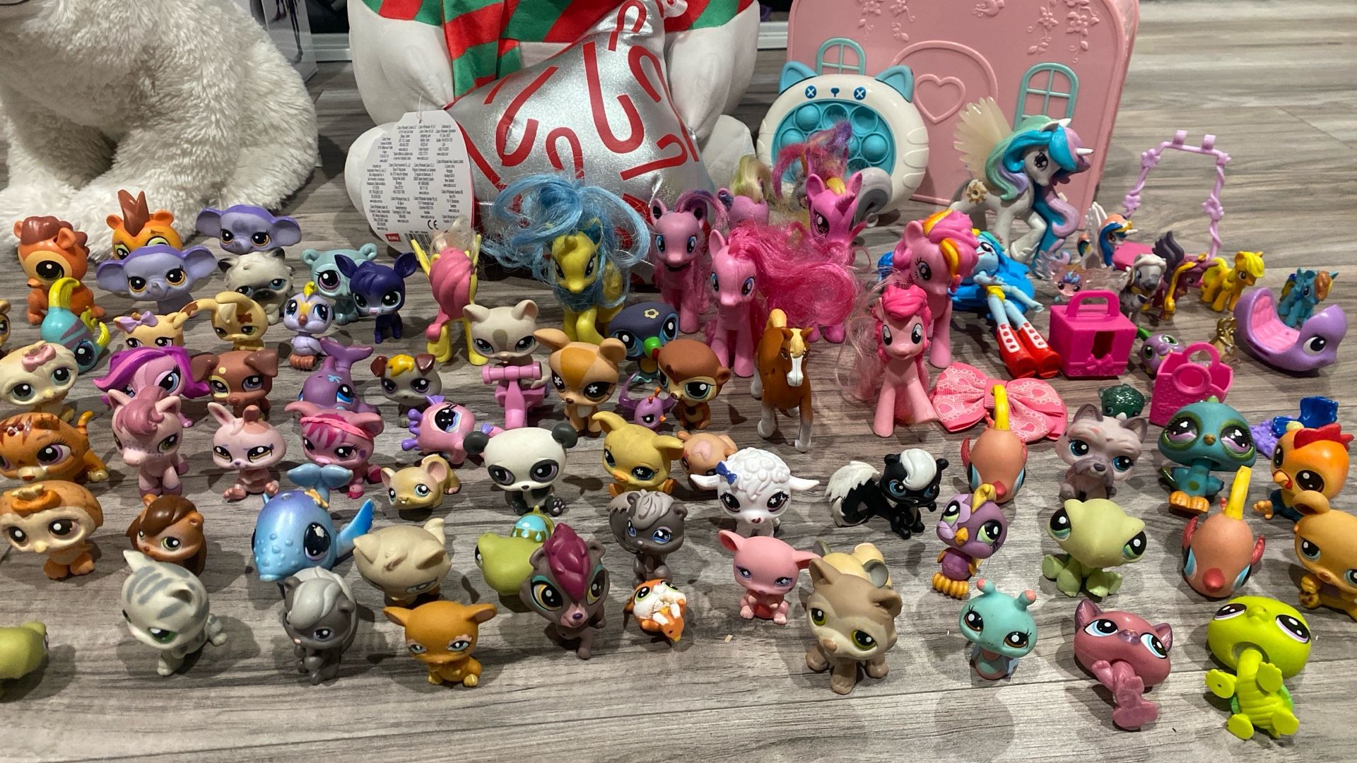 LPS (littlest pet shop) AND MLP (my little pony)