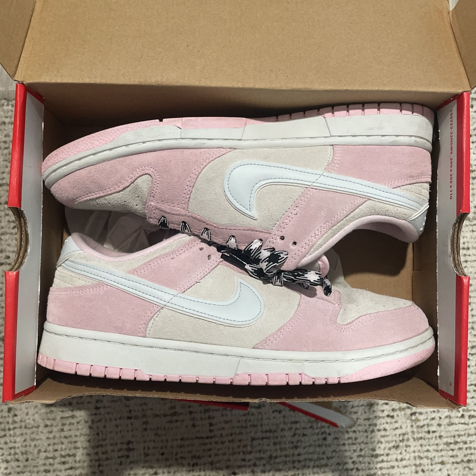 Jordan 1 Low Too Size 10 Men 