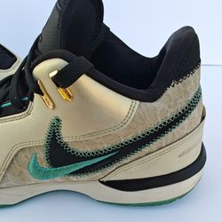 Men's Athletic Shoes 