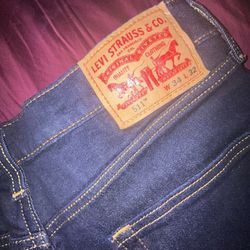 Men’s Levi Jeans ***NEW***