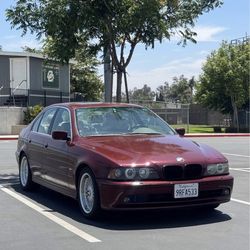 2001 BMW 525i