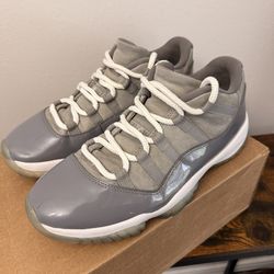 Jordan 11 “Cool Grey” Lows size 9.5