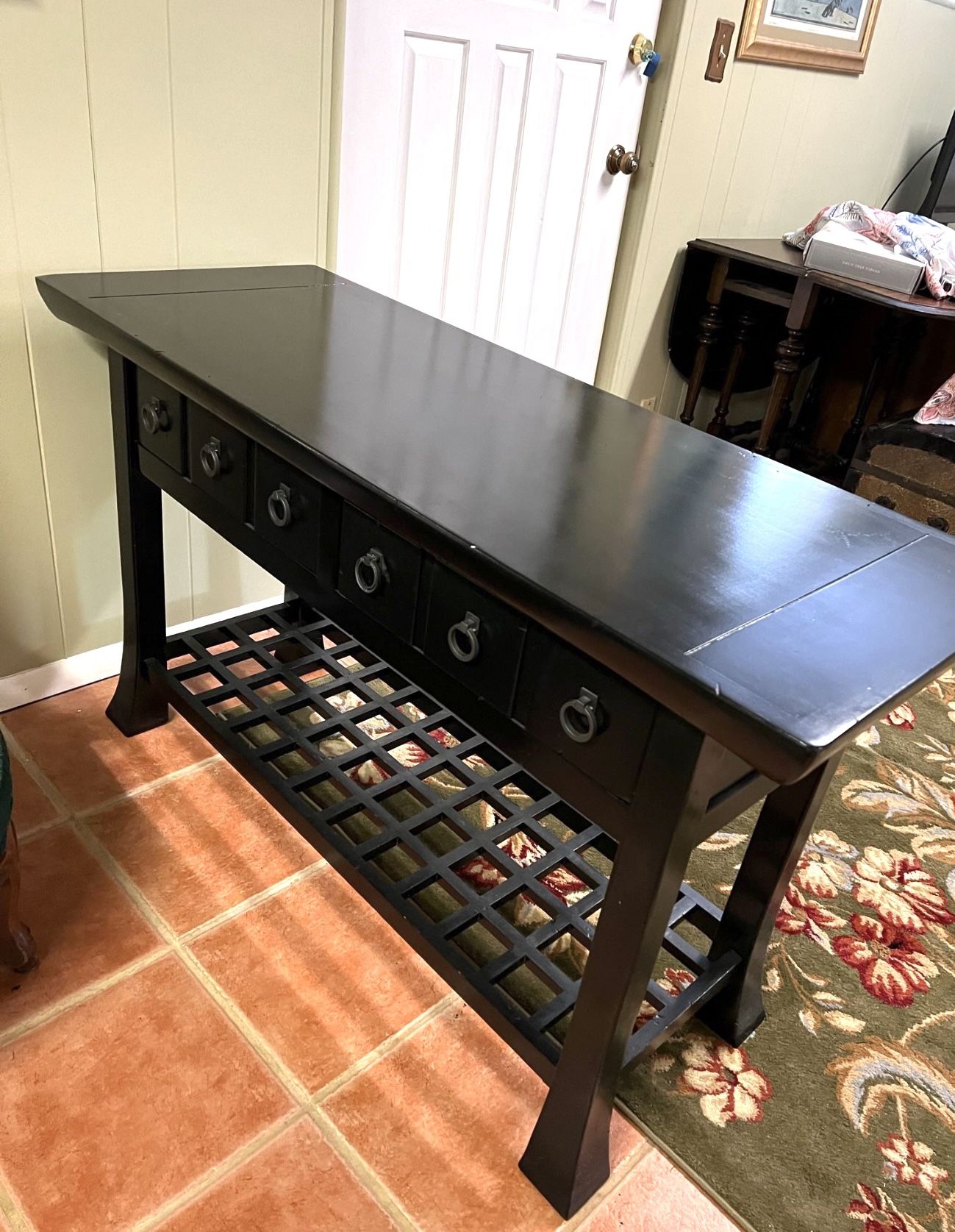 Versatile house piece