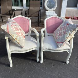 Armchairs with pillows included brand new