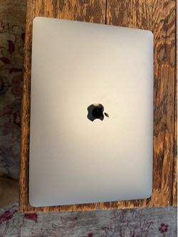 Apple MacBook Laptop 2019