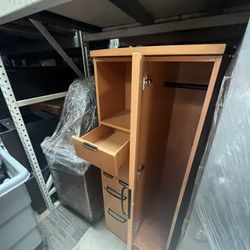Closet - Storage Cabinet 