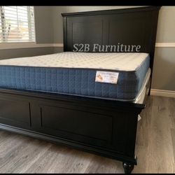 Calking Size Black Wooden Bed W Ortho Mattress 