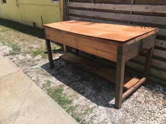 Work table/ bench
