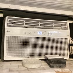 LG 8,000 BTU smart window air conditioner in excellent condition. Only used for about two months and works perfectly. Cools rooms up to approximately