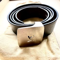 Louis Vuitton Men’s Reversible Belt In Black/Brown
