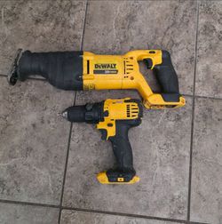 DeWalt 20V Max Reciprocating Saw and Drill Set