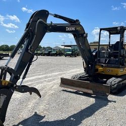 2023 John Deere excavator 50g