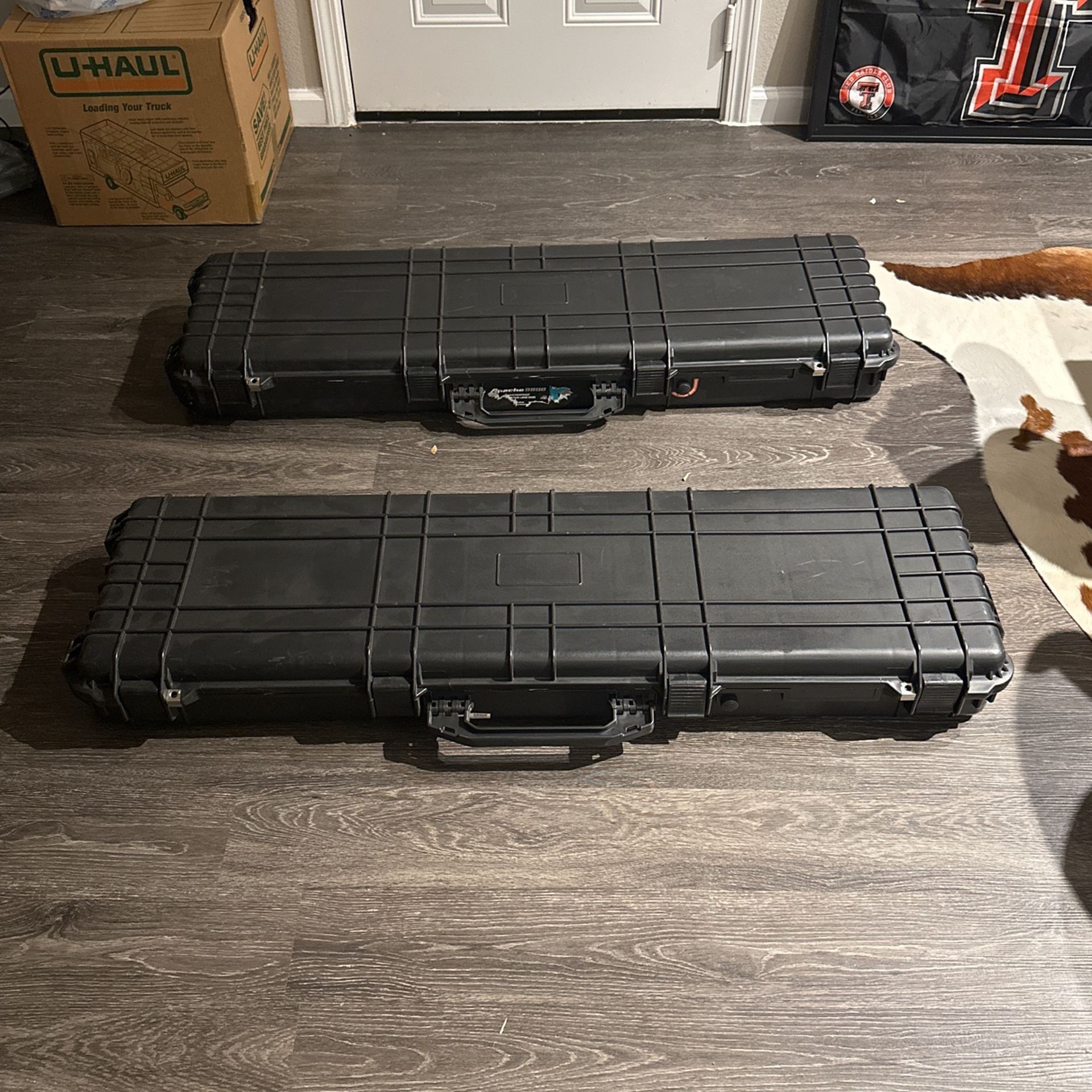 2 Apache 9800 Gun Cases