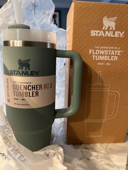 Stanley 30oz tumbler