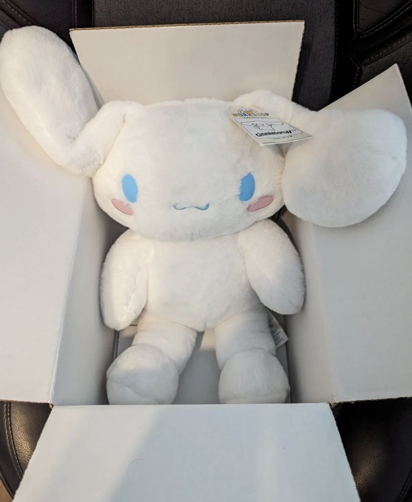 Build a Bear Sanrio Cinnamoroll Plush Cinnamon Roll 2023 IN HAND