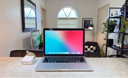 2013 MacBook Pro 13-inch (i7, 8GB RAM, 256GB SSD)