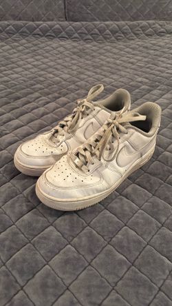 White Air Force 1’s