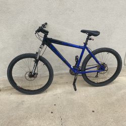 SPECIALIZED HARDROCK PRO BIKE