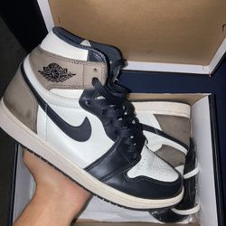 Jordan 1 (Send Offers)