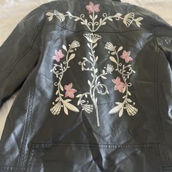 Women’s Médium  Leather Jacket