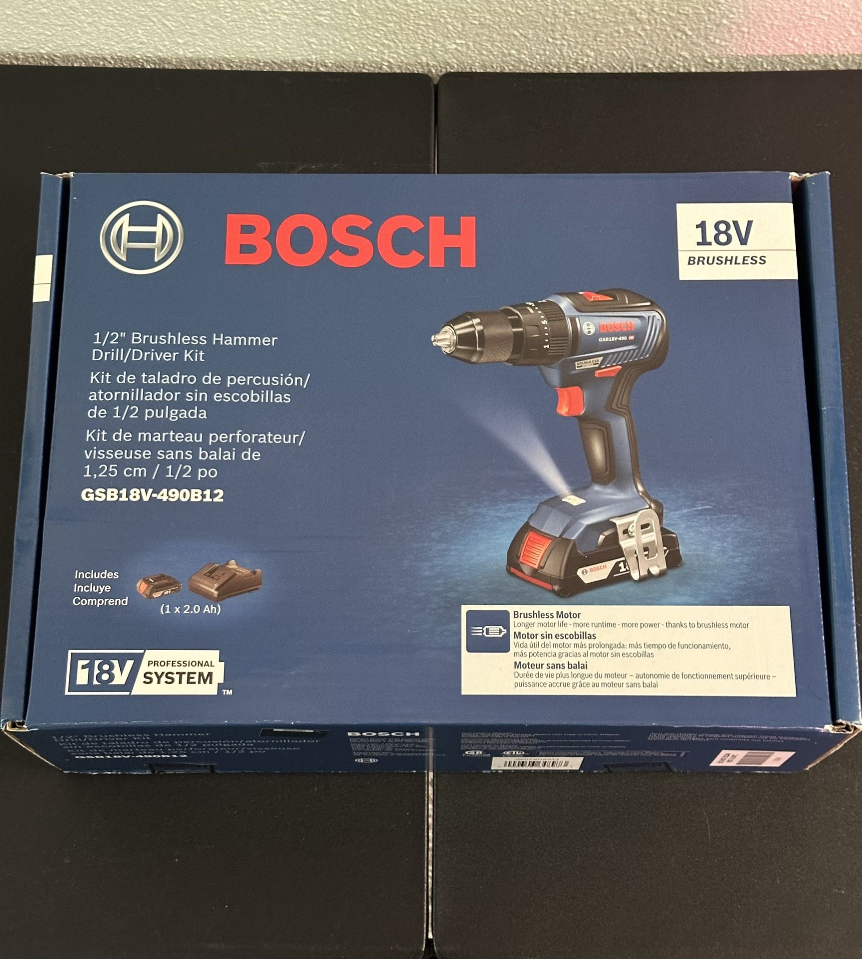NEW Bosch 18V Cordless Brushless Hammer Drill / Driver Kit w/ Battery, Charger & Carrying Bag