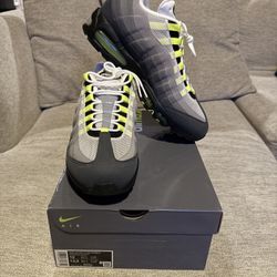 Air Max 95 Big Bubble Neon DS Size 12